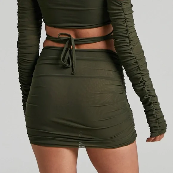 By Dyln Flynn Skirt - Picture 2 of 4